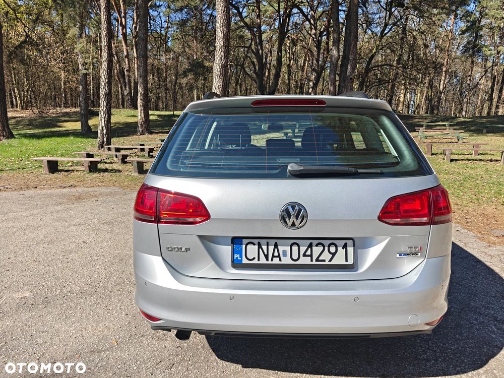 Volkswagen Golf Variant 1.6 TDI BlueMot Trendline DSG - 9