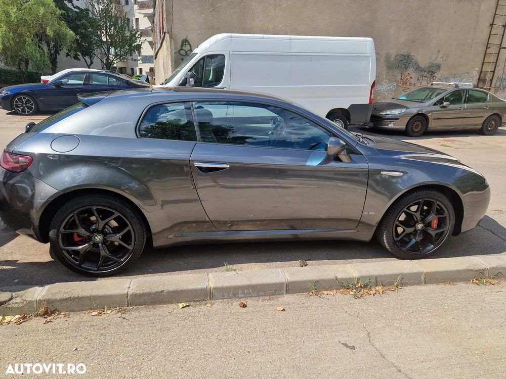 Alfa Romeo Brera - 13