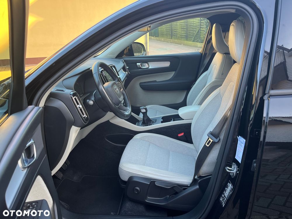 Volvo XC 40 D3 Momentum - 7