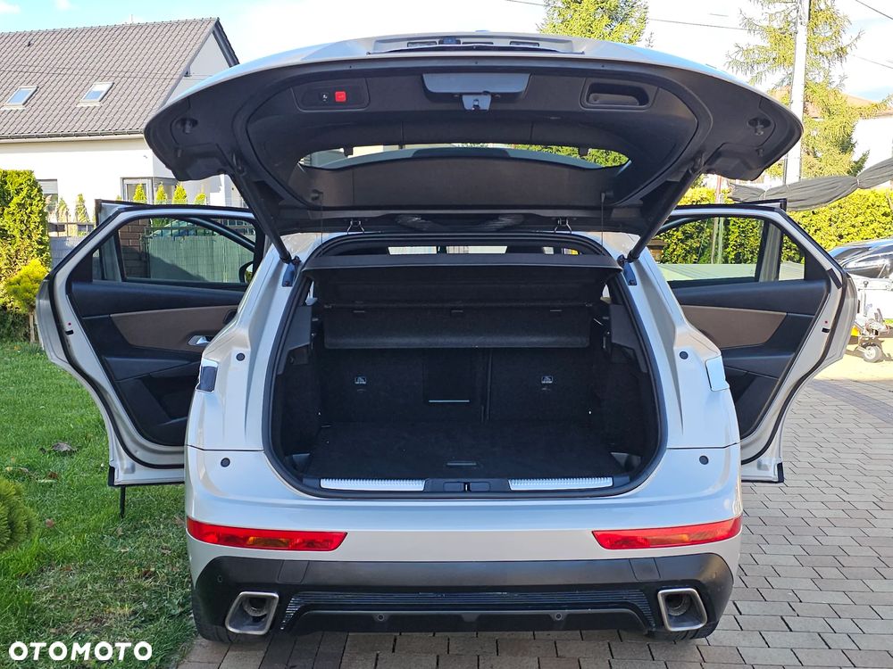 DS Automobiles DS 7 Crossback - 36