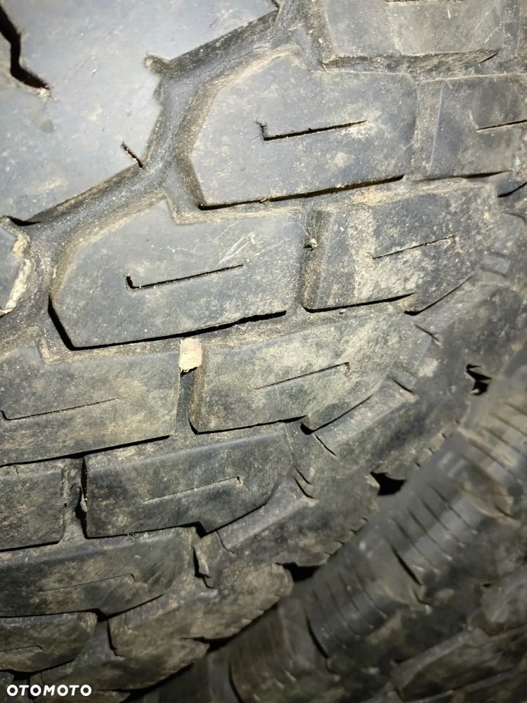 Midlum 7,5tony koła 17,5cala opony napędowe 4szt oraz Midlum Eurocargo Man Daf zderzak tył z lampami oraz Opony zimowe cena 320 za 2 szt 225/45/19 V XL Barum Polaris 5 - 1