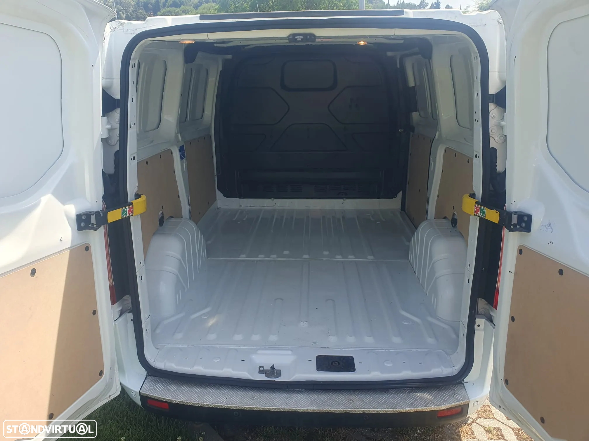 Ford Transit Custom 280L 2.0 TDCI - 6