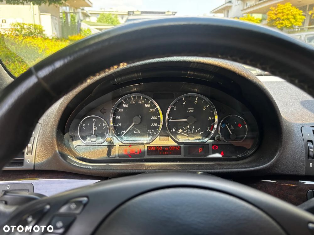 BMW Seria 3 330 Ci - 26