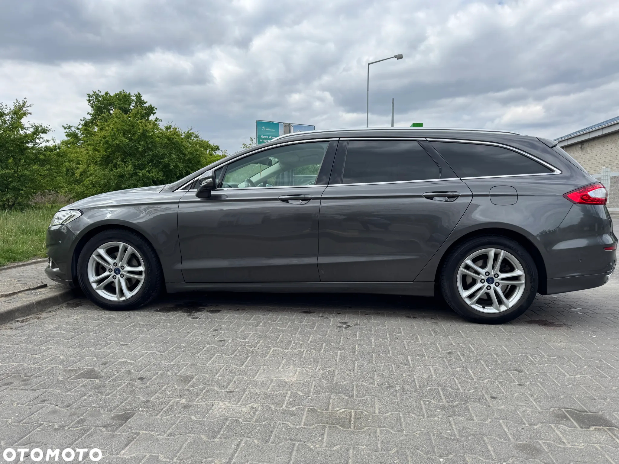 Ford Mondeo 2.0 TDCi Titanium PowerShift - 23