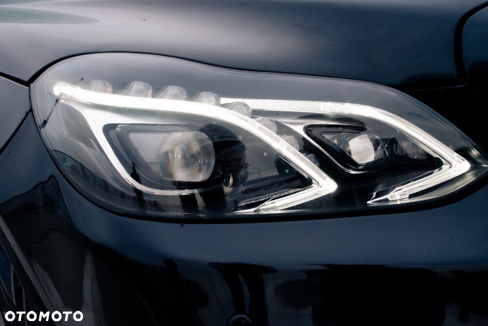Mercedes-Benz Klasa E 250 CDI 4-Matic BlueEff Avantgarde - 8