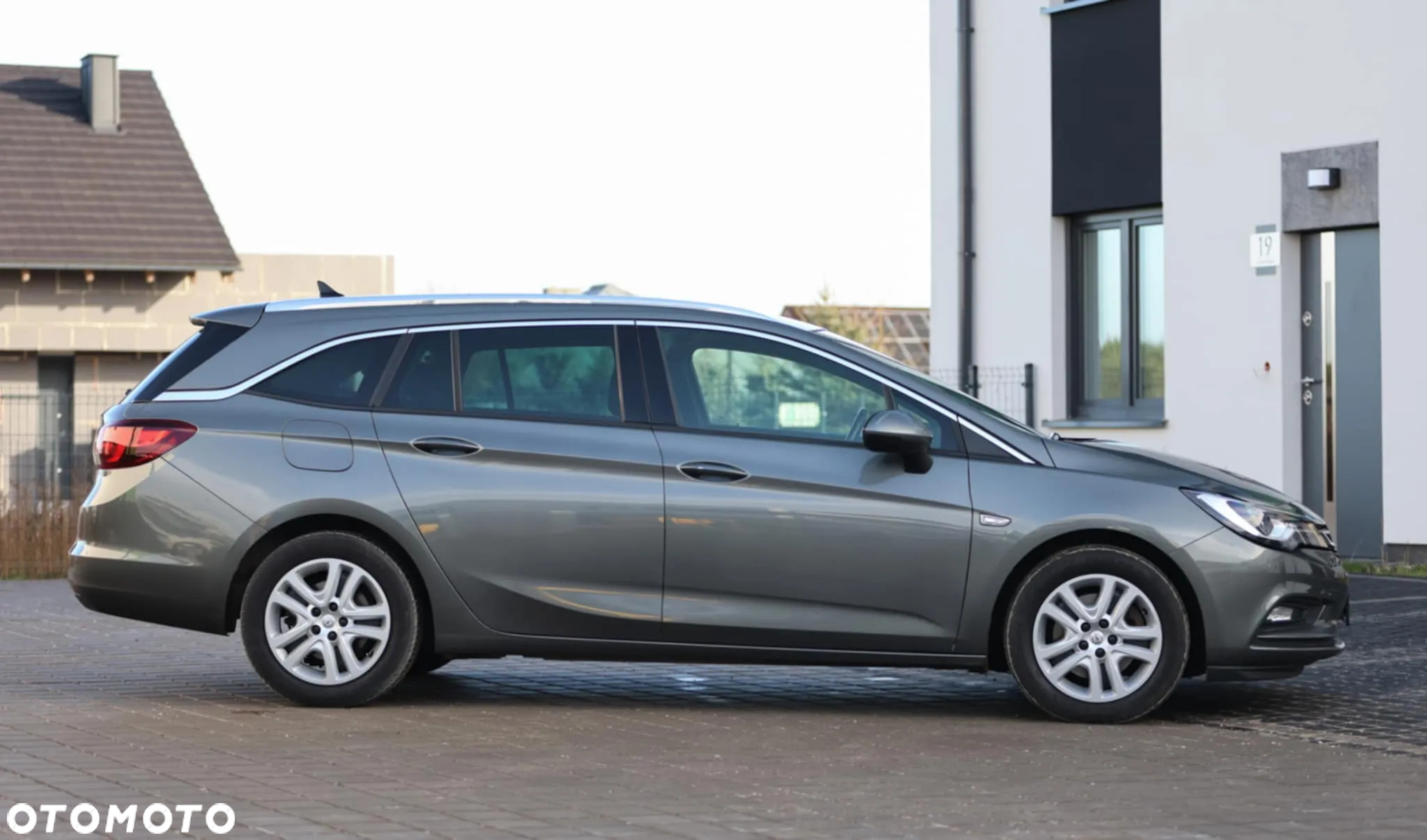 Opel Astra 1.6 D (CDTI) Start/Stop Sports Tourer Business - 9