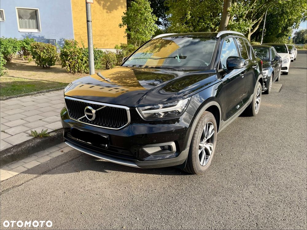 Volvo XC 40 D3 Momentum - 1