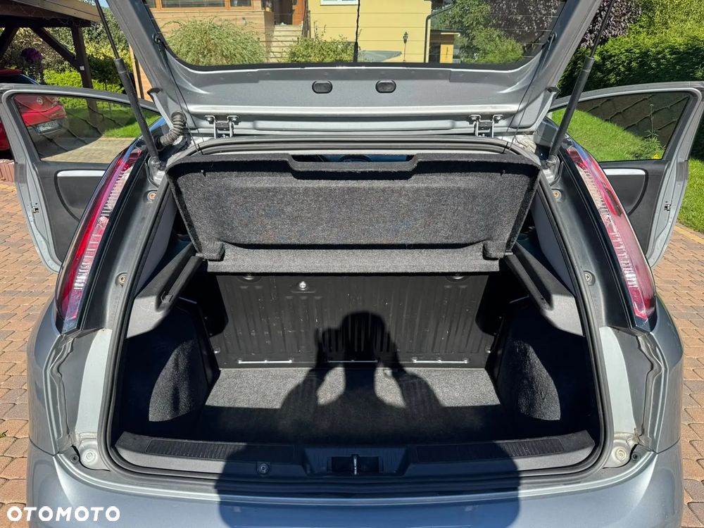 Fiat Punto - 12
