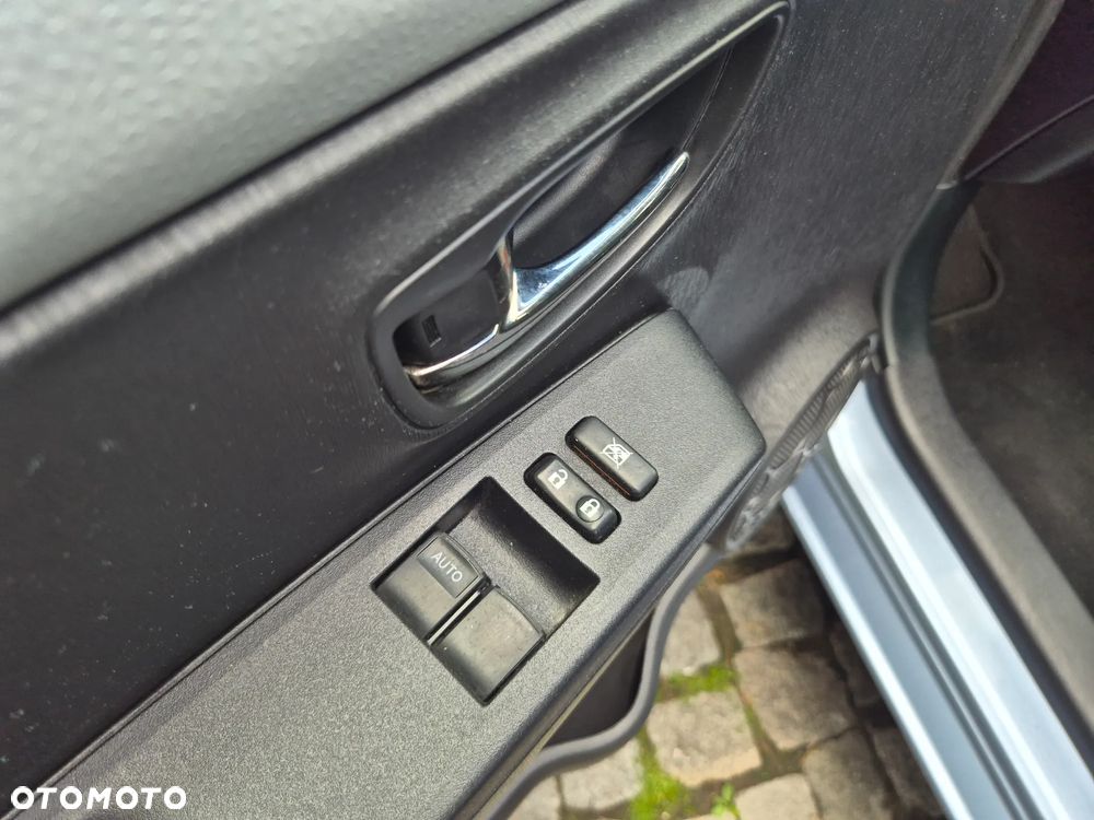 Toyota Yaris 1.5 VVT-i Style - 7