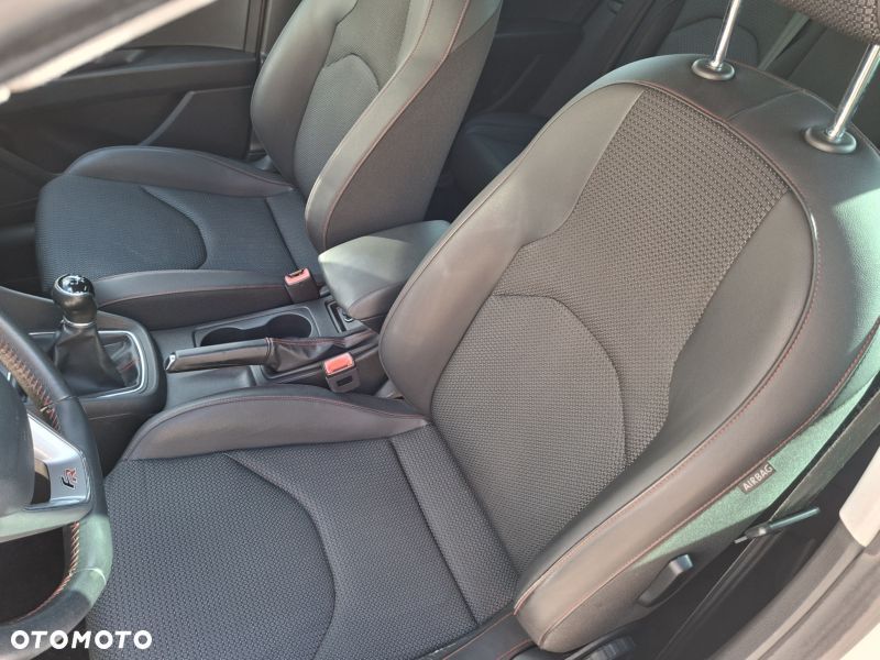 Seat Leon 2.0 TDI FR S&S EU6 - 25