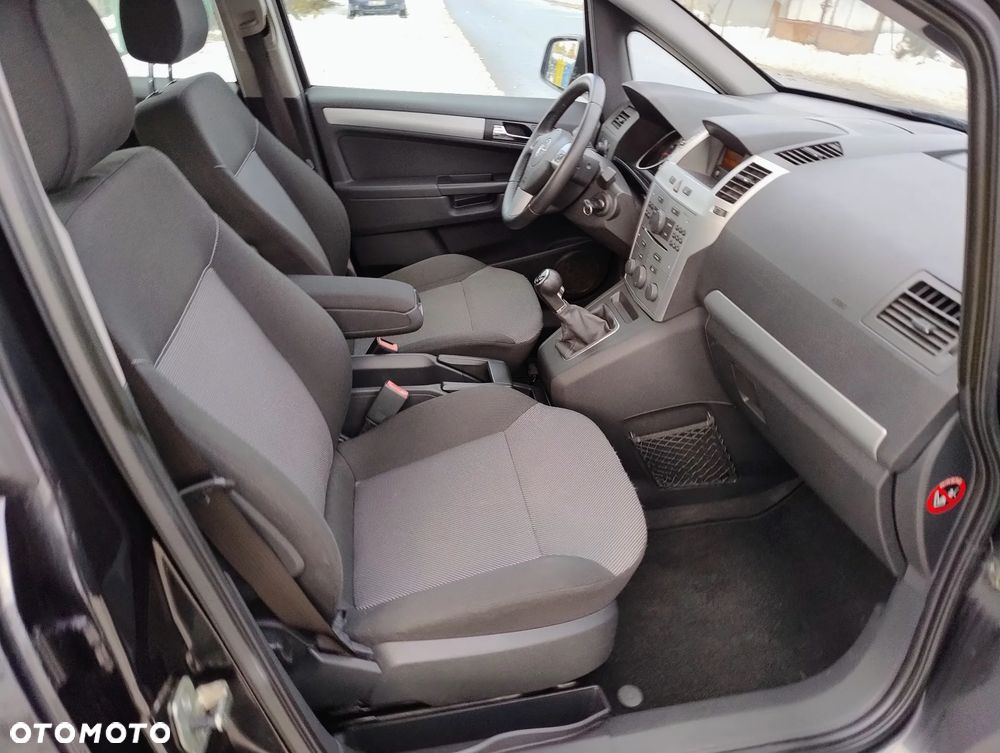 Opel Zafira 1.6 ecoFLEX Family - 13
