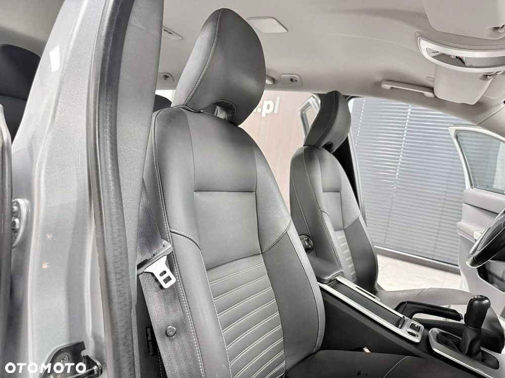 Volvo V50 DPF DRIVe Momentum - 28