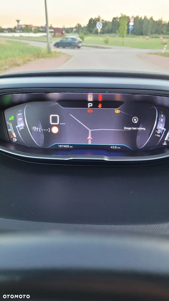 Peugeot 3008 2.0 BlueHDi Crossway S&S EAT8 - 28