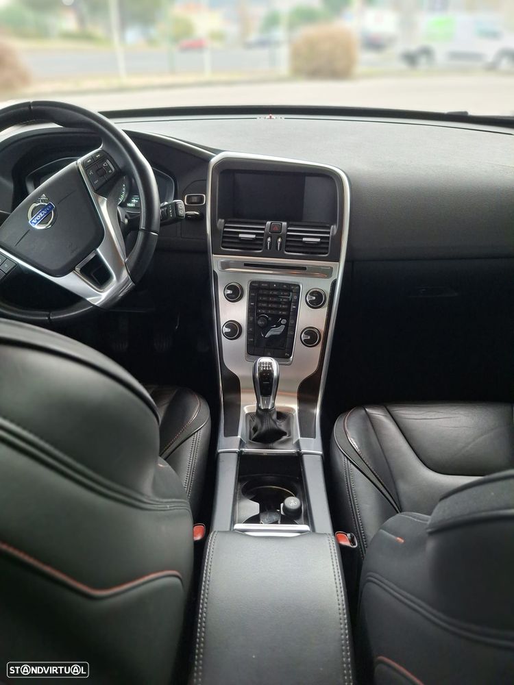 Volvo XC 60 2.0 D4 VOR - 8