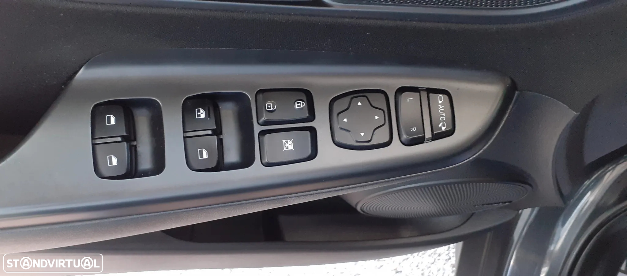 Hyundai Kauai 1.6 CRDi Premium 7DCT - 22