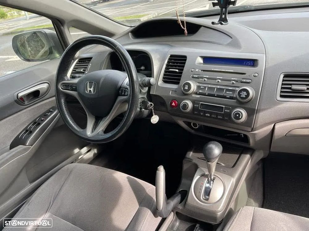 Honda Civic 1.3 DSI i-VTEC Hybrid Confort - 4