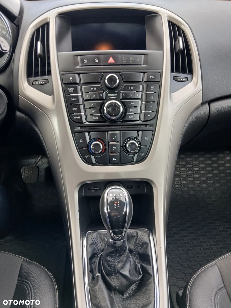 Opel Astra - 26