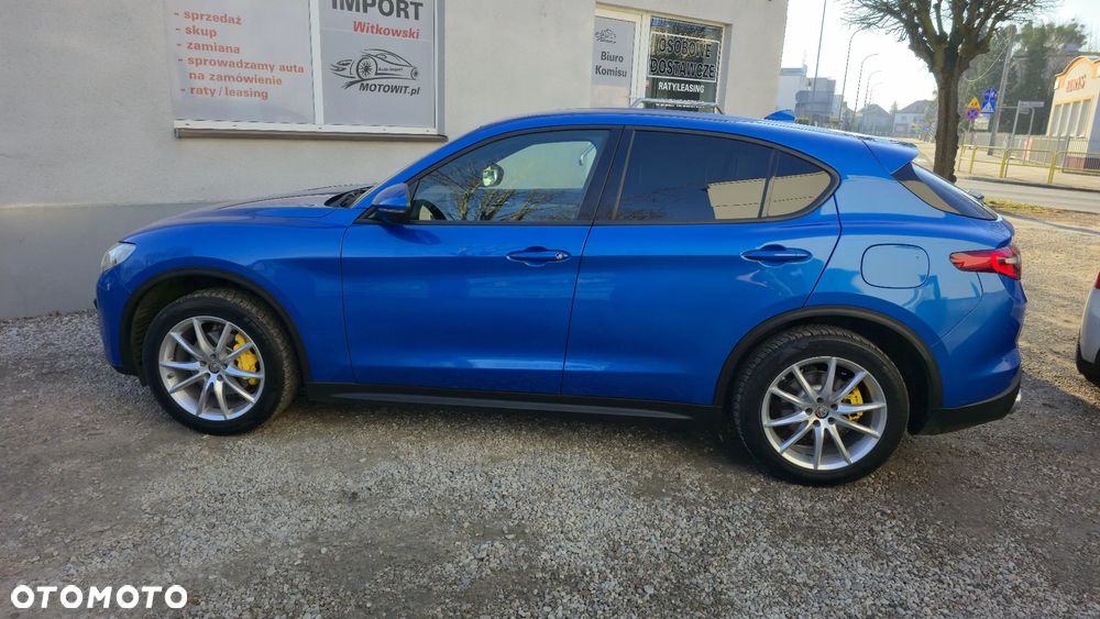 Alfa Romeo Stelvio 2.0 Turbo Executive Q4 - 3