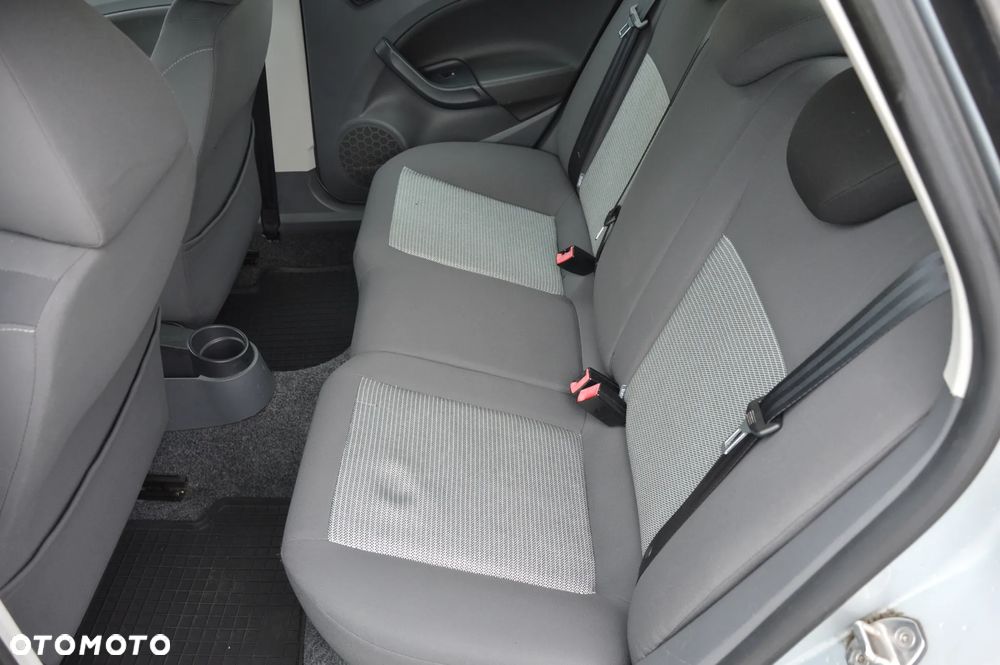 Seat Ibiza 1.4 16V Reference - 15