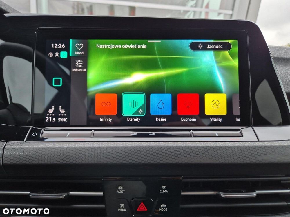 Volkswagen Golf - 26