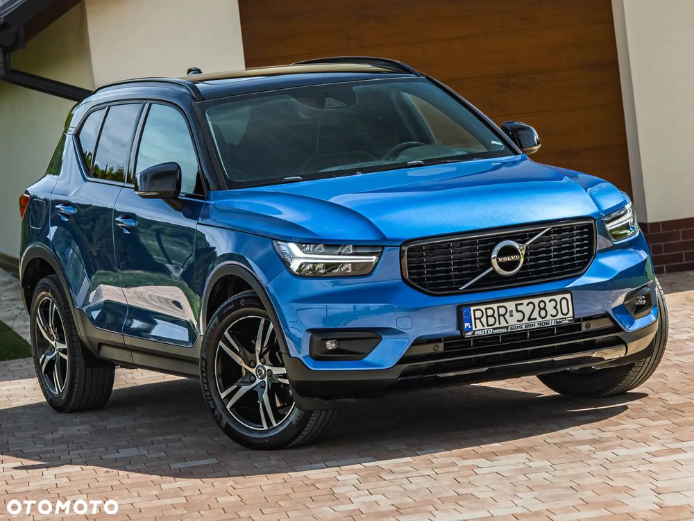 Volvo XC 40 D4 AWD R-Design - 40