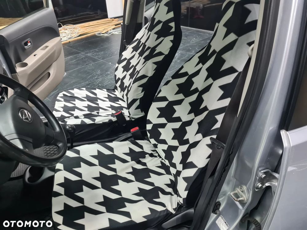 Daihatsu Sirion 1.3 S 100th Anniversary - 20
