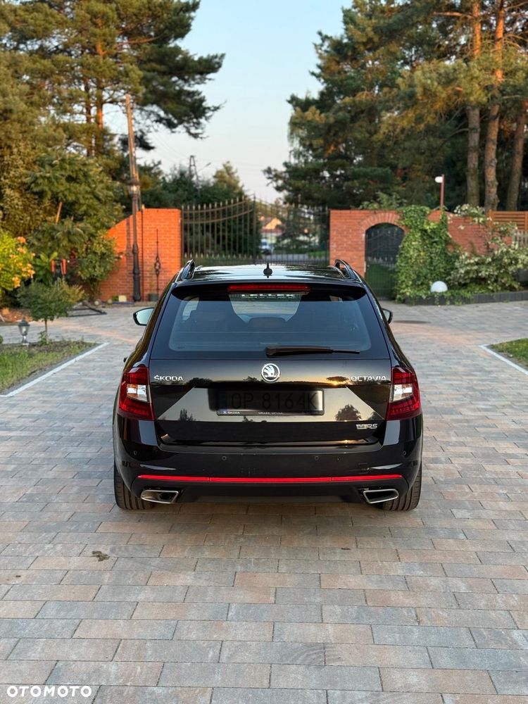 Skoda Octavia 2.0 TDI RS DSG - 3