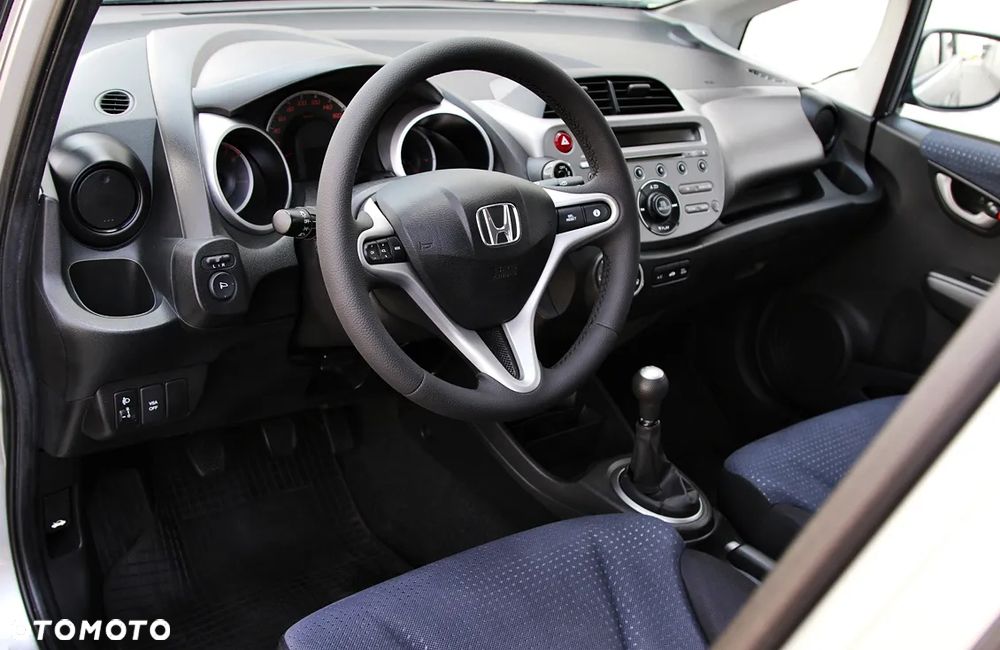 Honda Jazz 1.2 Base - 15
