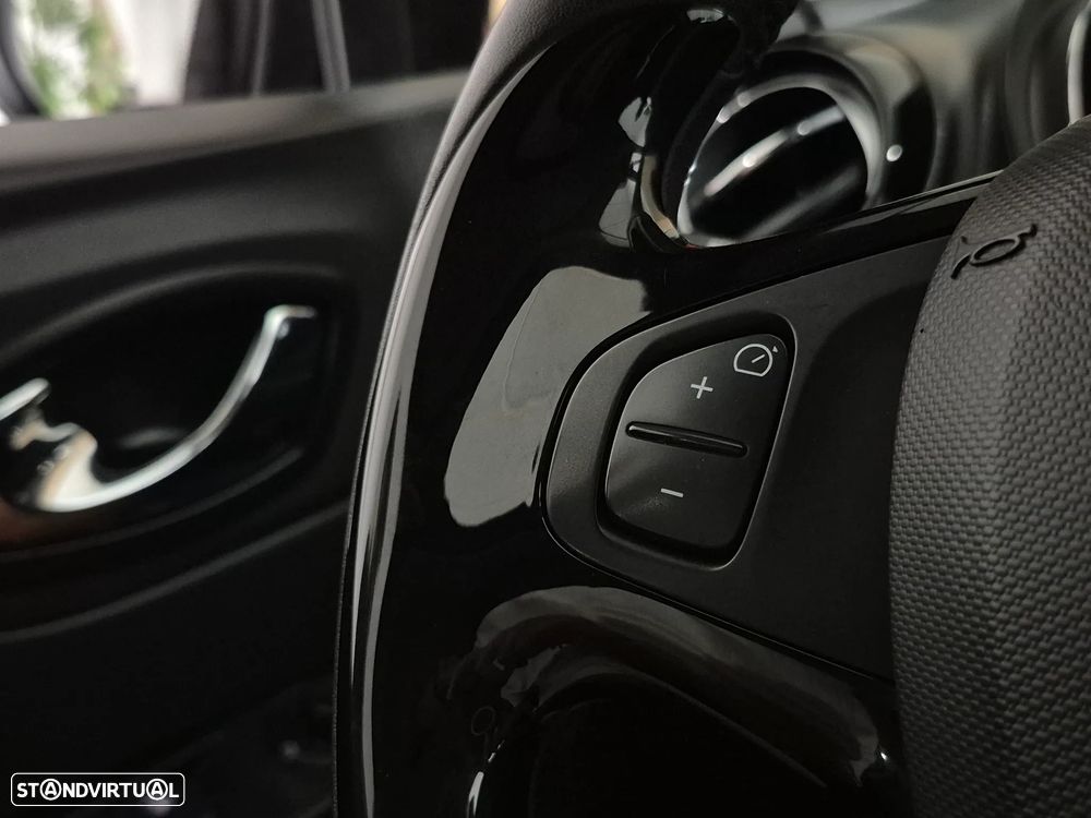 Renault Captur dCi 90 EDC Dynamique - 24