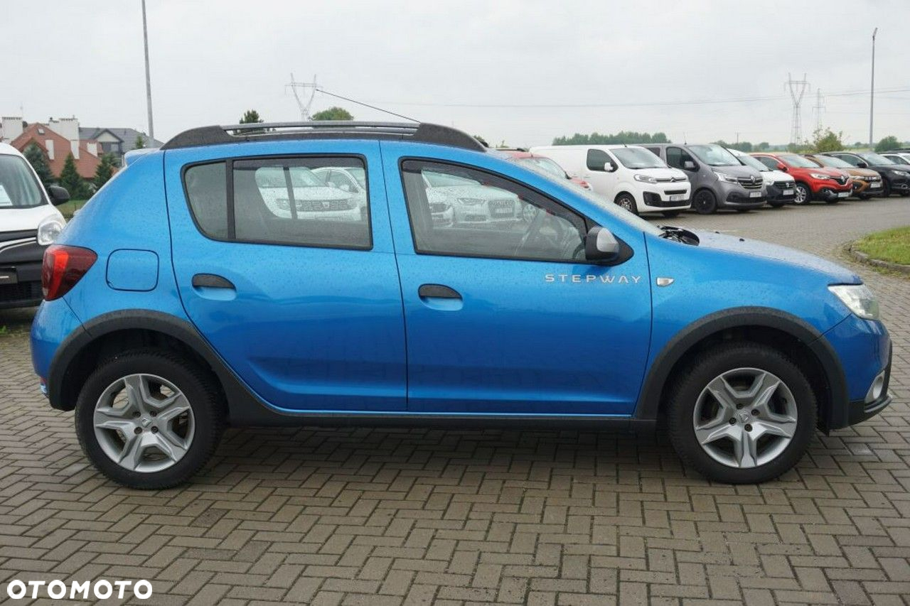 Dacia Sandero Stepway 0.9 TCe Laureate S&S - 4