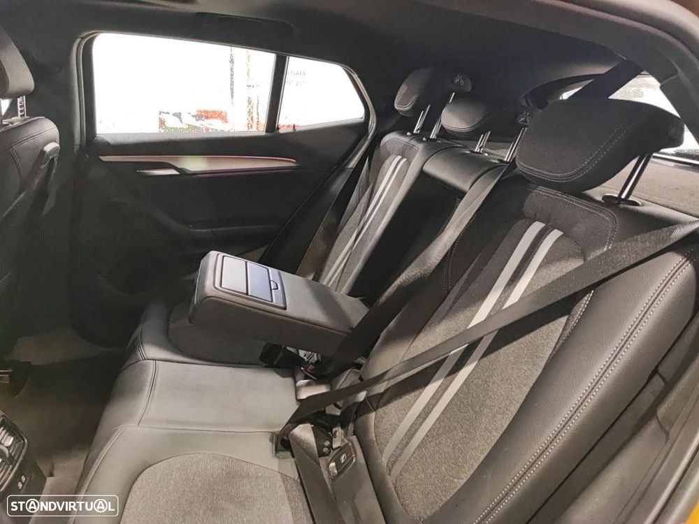 BMW X2 25 e xDrive Pack M - 8