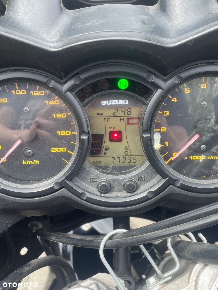 Suzuki DL - 6