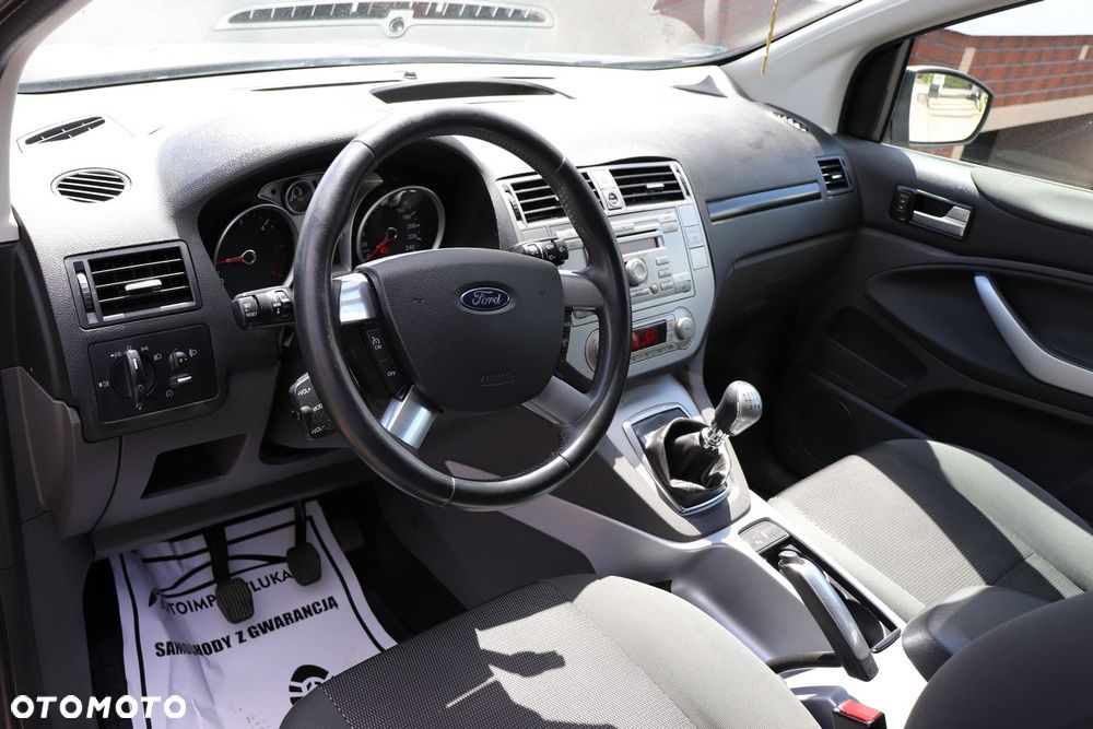 Ford Kuga - 15