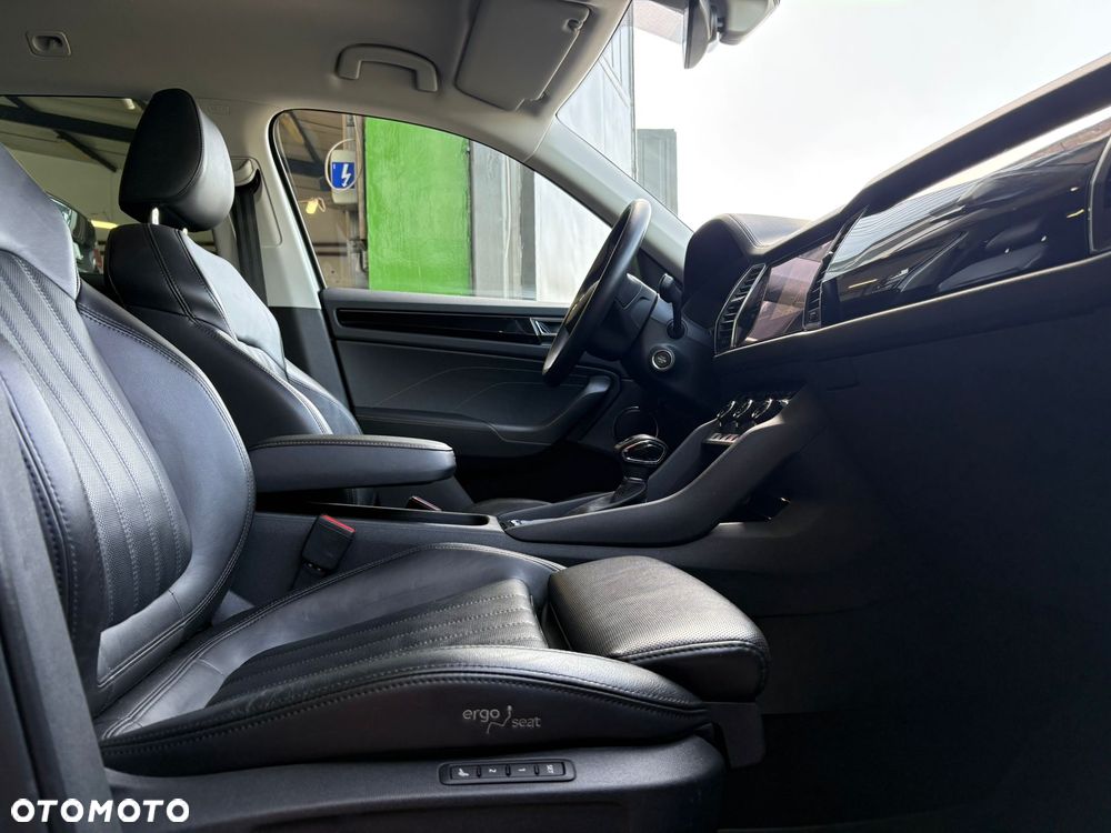 Skoda Kodiaq 2.0 TSI 4x4 L&K DSG 7os - 17