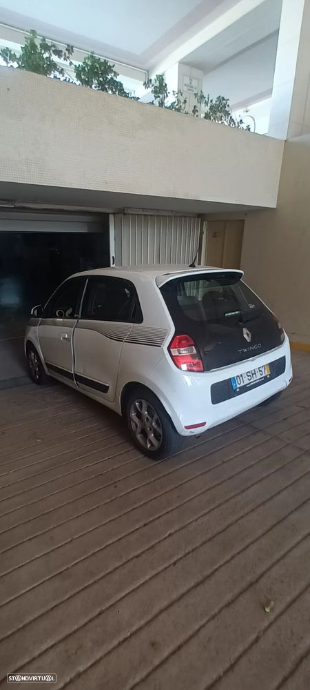 Renault Twingo 1.0 SCe Night&Day — fotografia 26