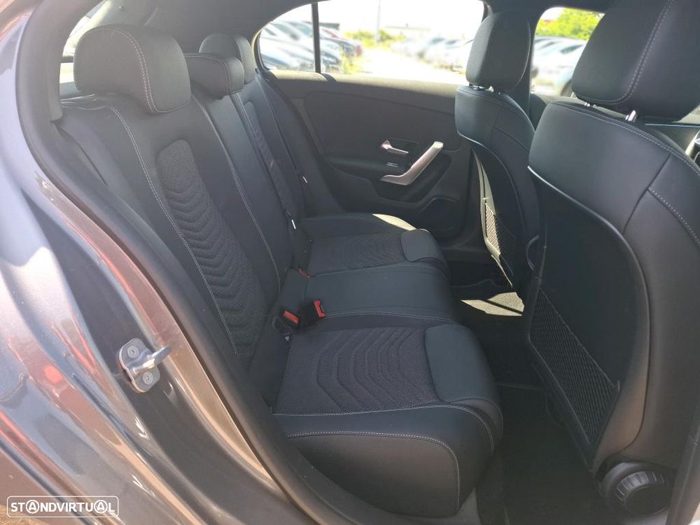 Mercedes-Benz A 250 e 8G-DCT Special Edition - 6