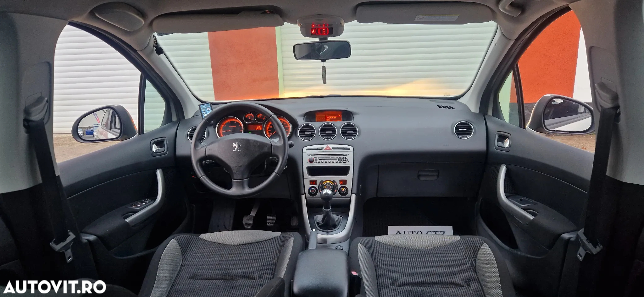 Peugeot 308 - 16