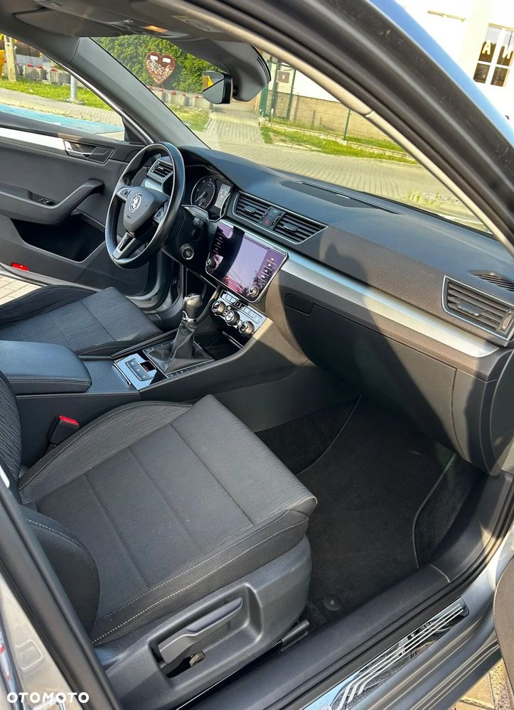 Skoda Superb 2.0 TDI Ambition - 13