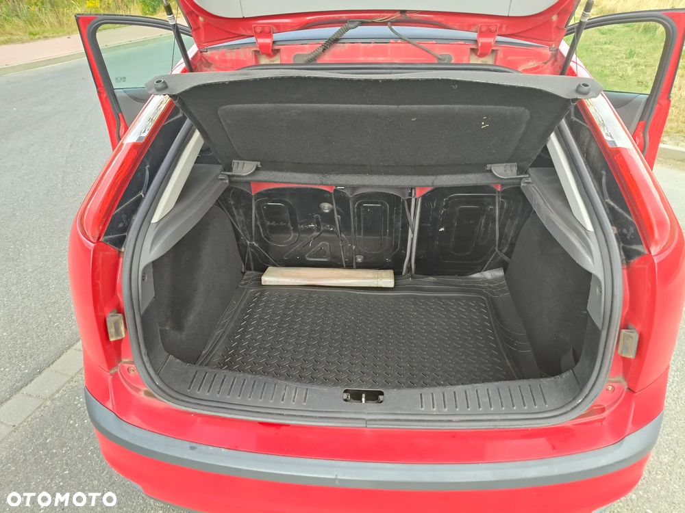 Ford Focus - 10