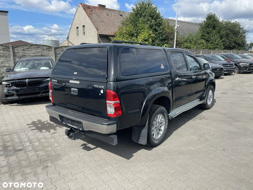 Toyota Hilux 4x4 Double Cab Autm Executive - 6