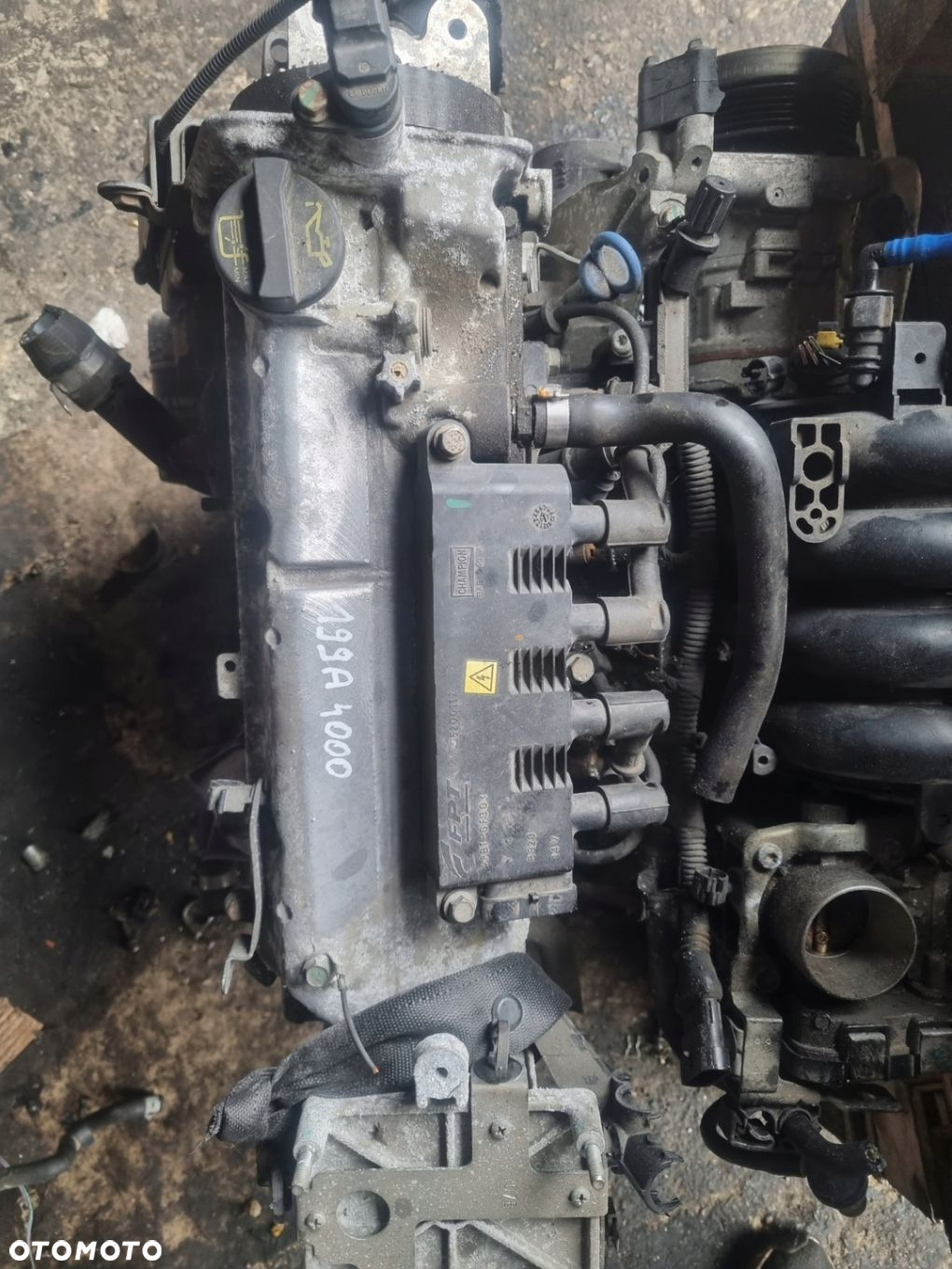 Silnik kompletny Fiat Grande Punto 1.2 8v 199A4000 - 2