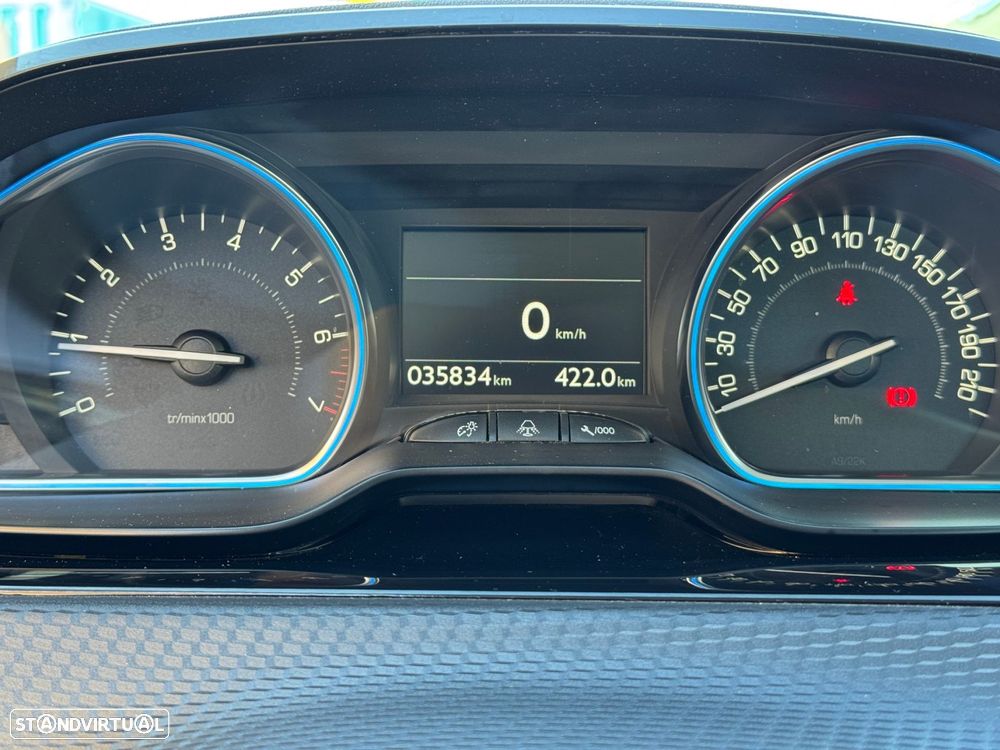 Peugeot 2008 1.2 PureTech Allure - 13