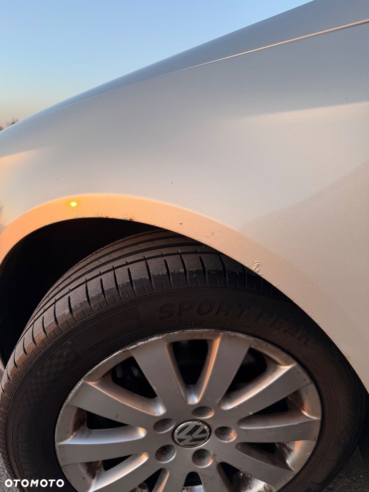 Volkswagen Passat 1.8 TSI Comfortline - 12