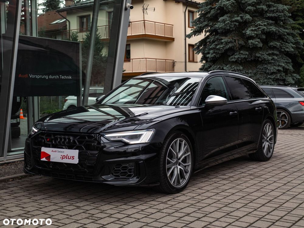 Audi S6 Avant - 16