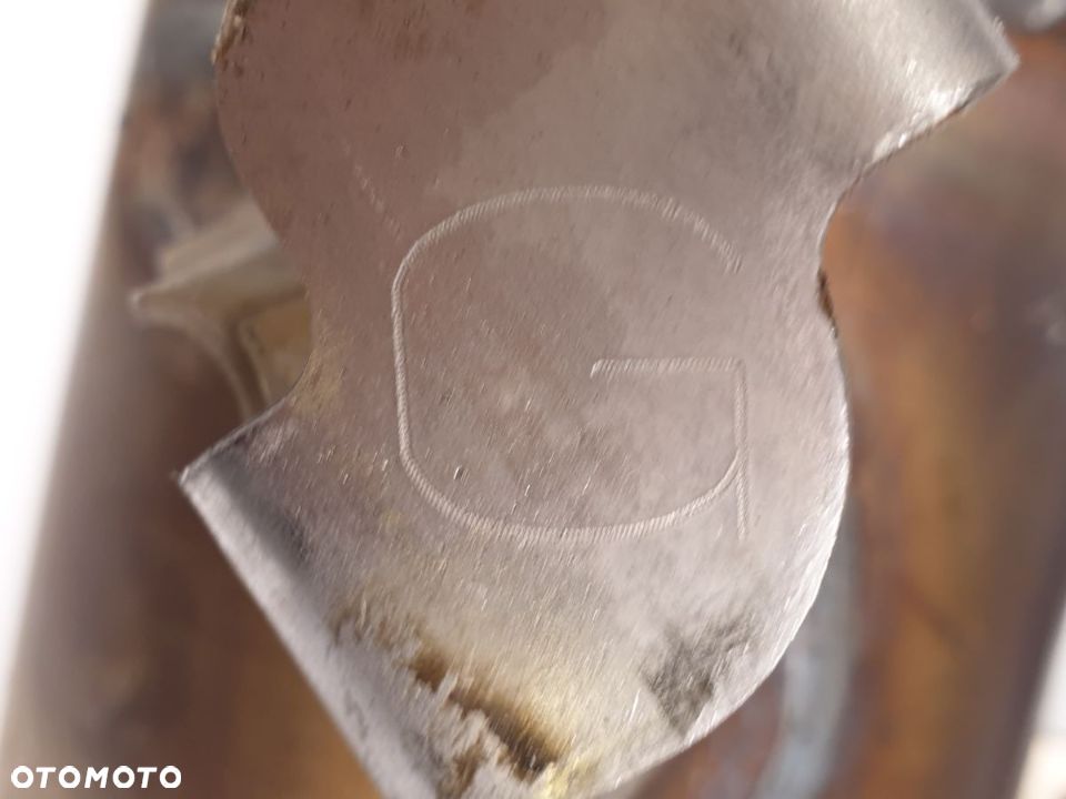 Katalizator TOYOTA RAV4 2.5H od 2019 roku - 3