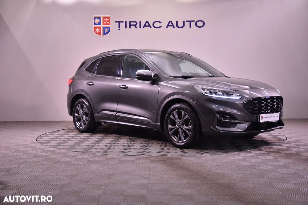 Ford Kuga - 8