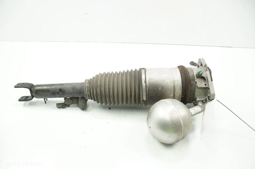 Volkswagen Phaeton 6.0 W12 2003 sedan Amortyzator 3D0616002G  prawy i 3D0616001F lewy tył - 2