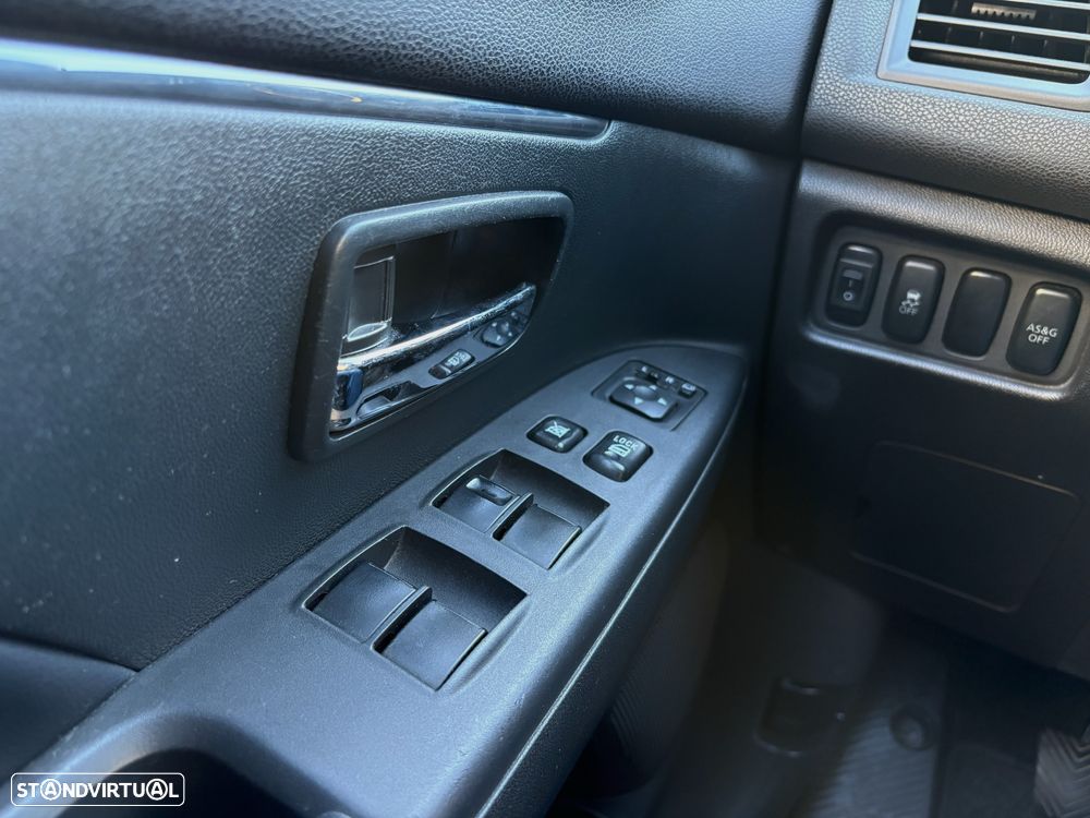 Mitsubishi ASX 1.8 DI-D Intense - 15