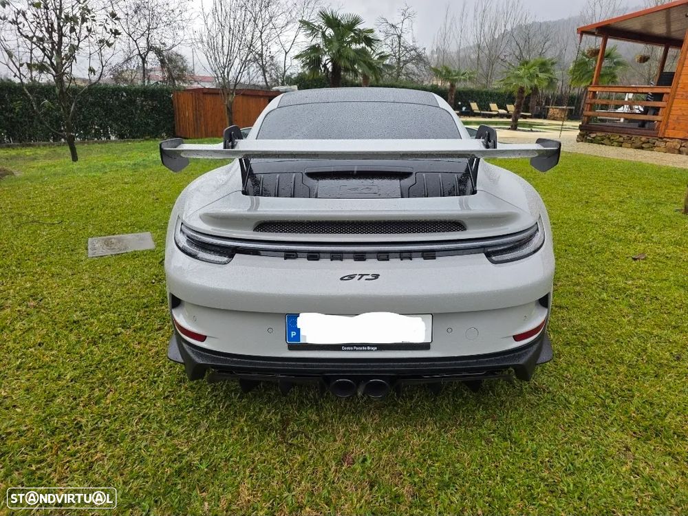 Porsche 911 (992) - 9