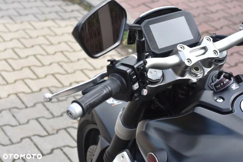 Honda CB - 29